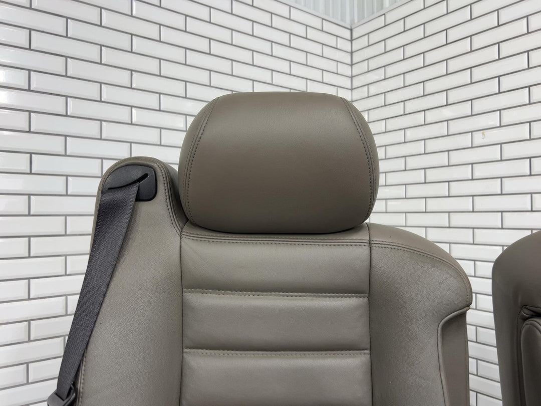 05 - 07 Hummer H2 Left & Right Leather Front Power/Heated Seats *Worn*