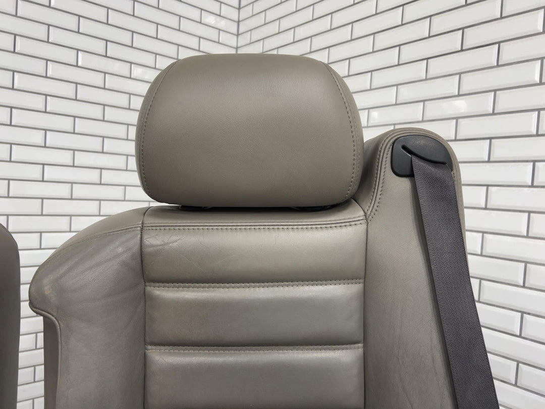 05 - 07 Hummer H2 Left & Right Leather Front Power/Heated Seats *Worn*
