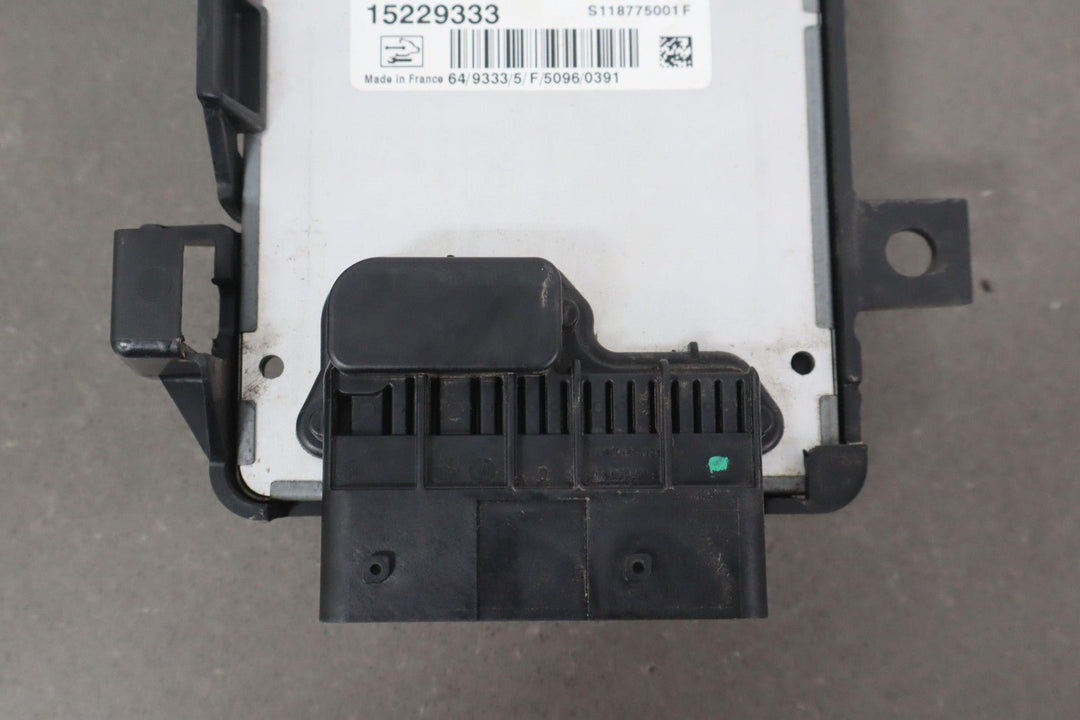 05 - 08 C6 Corvette Suspension Control Module W/Mounting Bracket