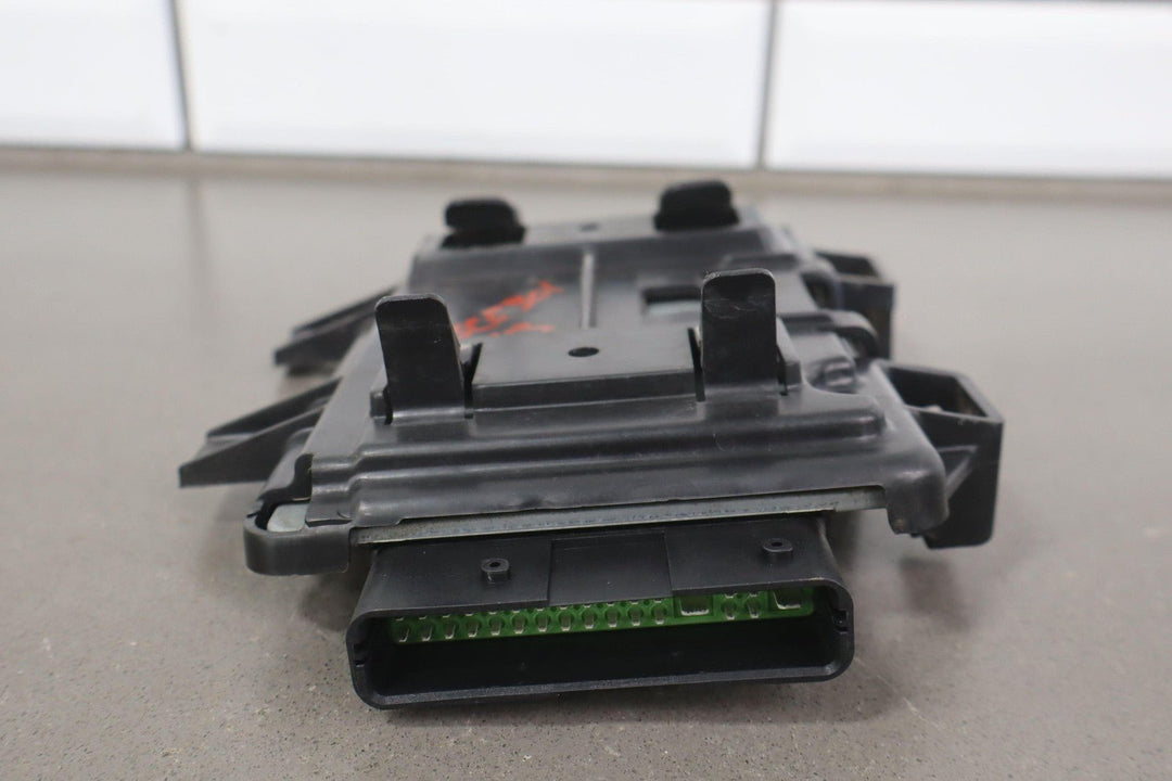 05 - 08 C6 Corvette Suspension Control Module W/Mounting Bracket