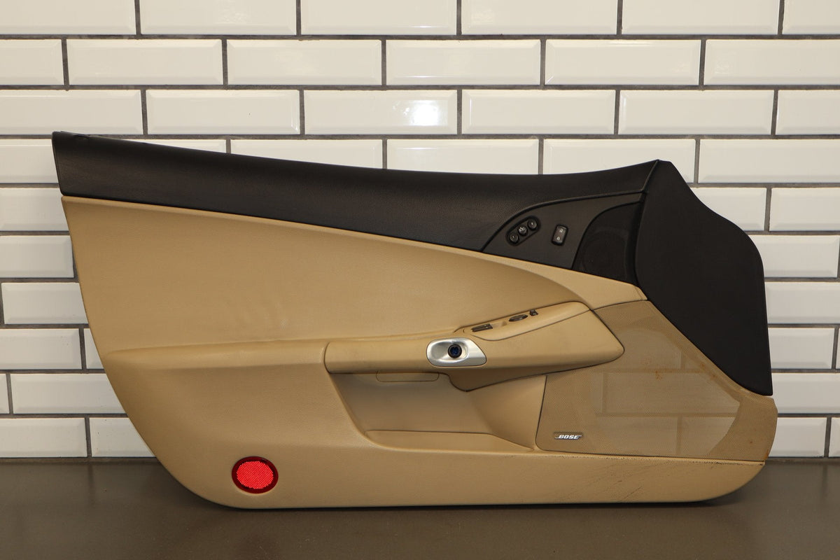 05-08 Chevrolet Corvette C6 LH Door Panel Cashmere 31