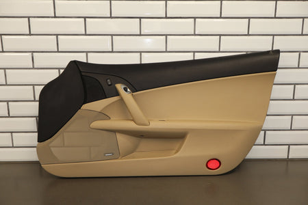 05-08 Chevrolet Corvette C6 RH Door Panel Cashmere 31