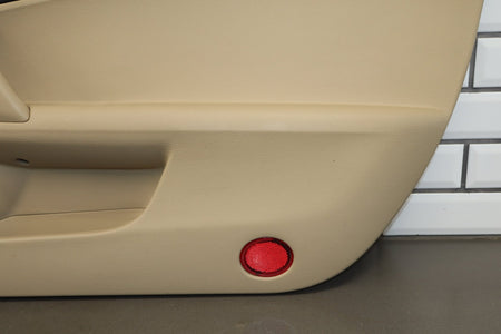 05-08 Chevrolet Corvette C6 RH Door Panel Cashmere 31