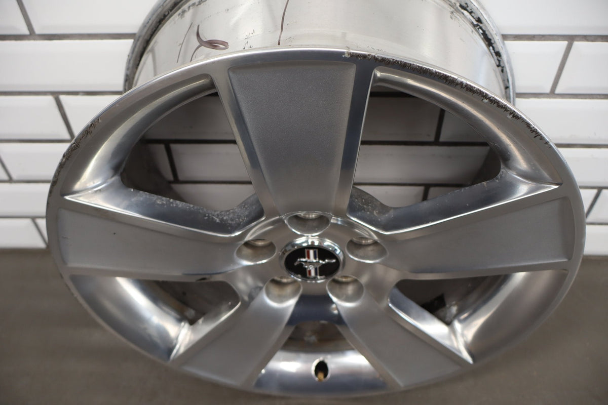 05-09 Ford Mustang GT S197 17x8 Polished Alloy Wheel Single No Tire (Curb Rash)