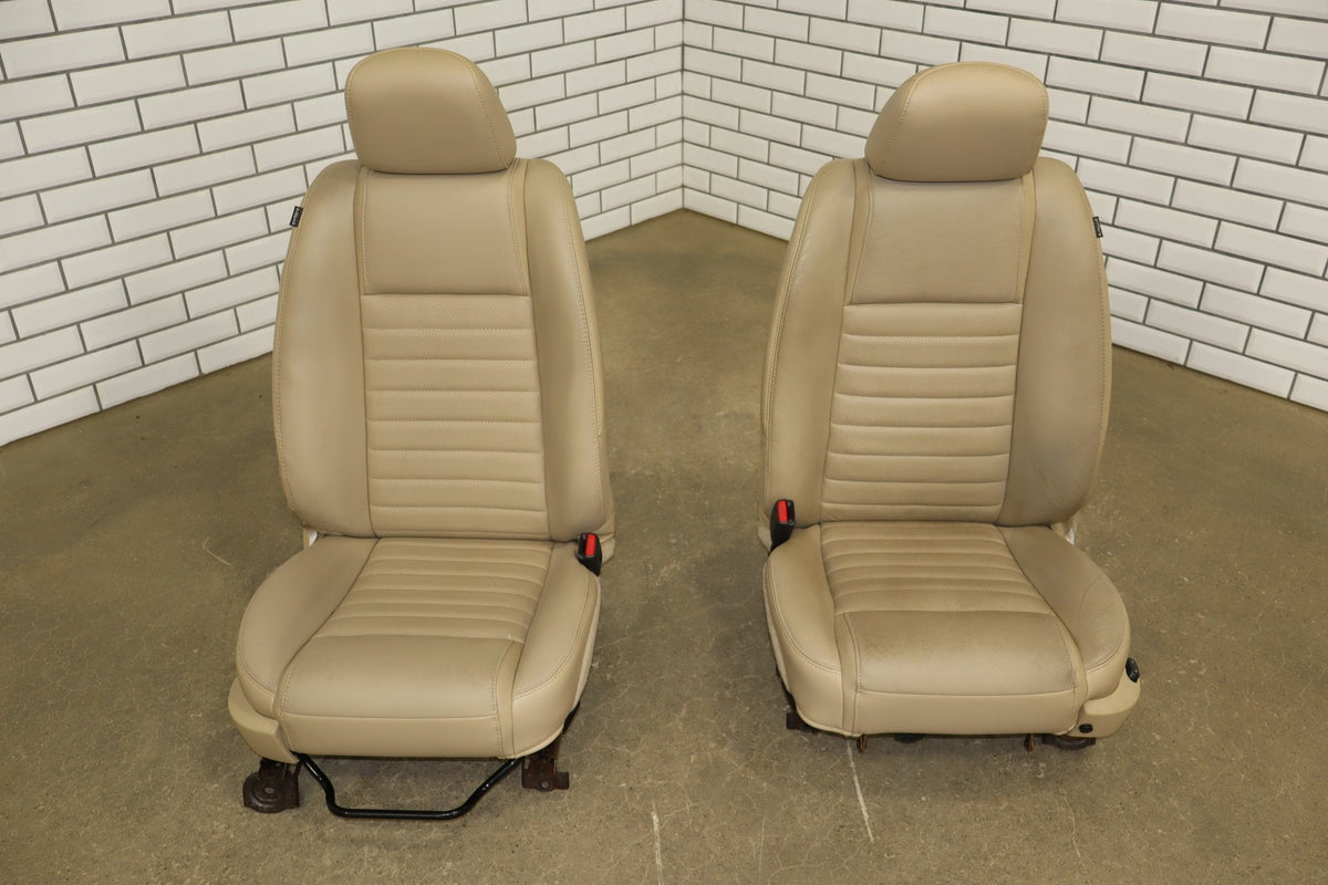 05-09 Ford Mustang GT S197 Convertible Leather Seat Set Power Driver (Camel KH)