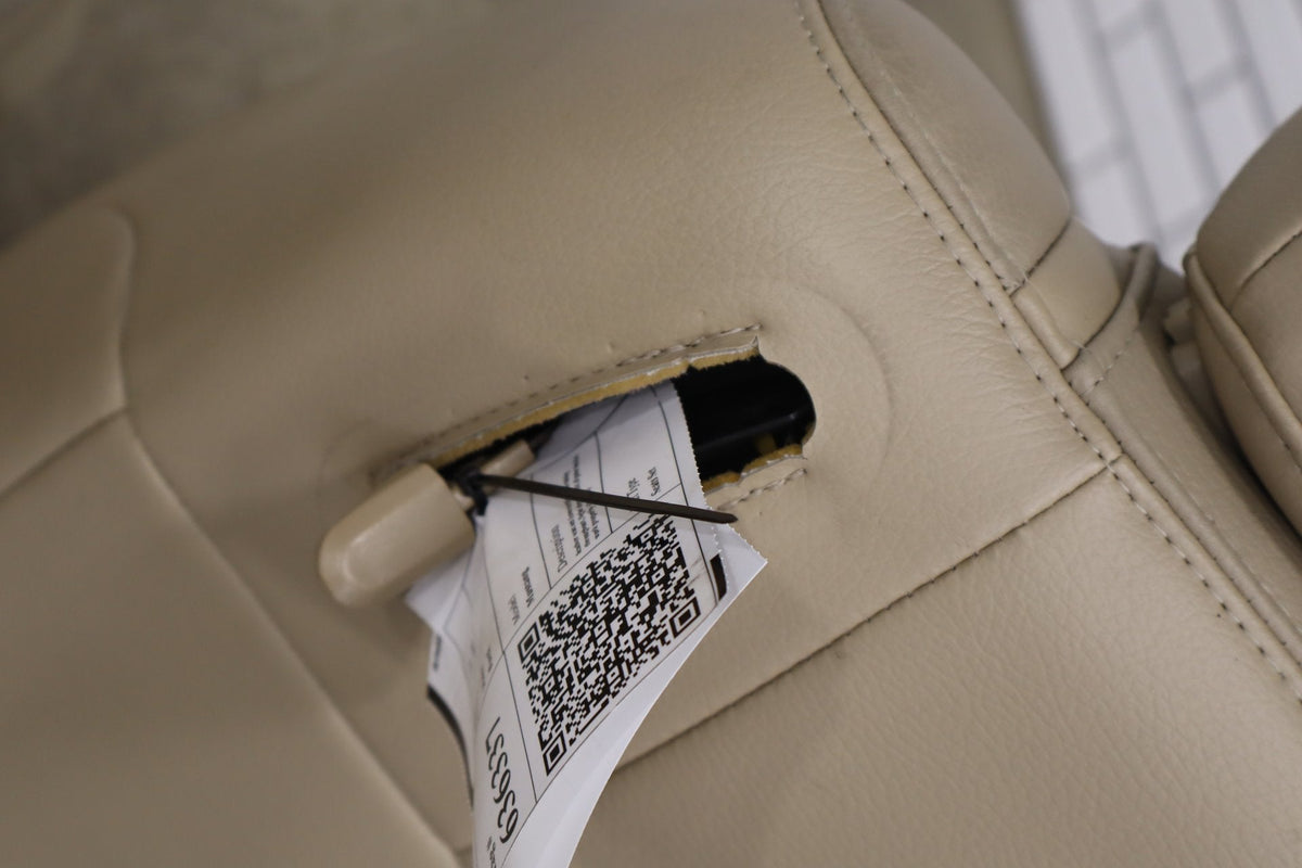 05-09 Ford Mustang GT S197 Convertible Leather Seat Set Power Driver (Camel KH)