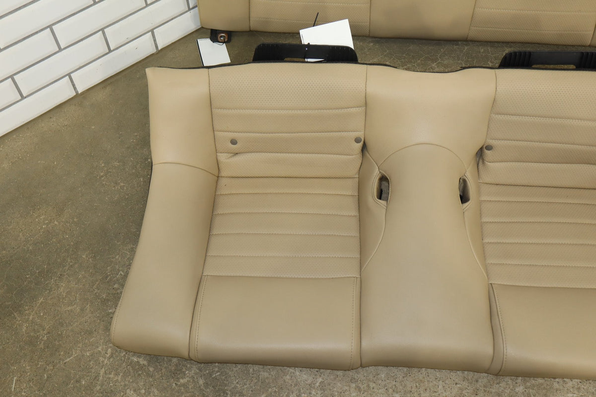05-09 Ford Mustang GT S197 Convertible Leather Seat Set Power Driver (Camel KH)