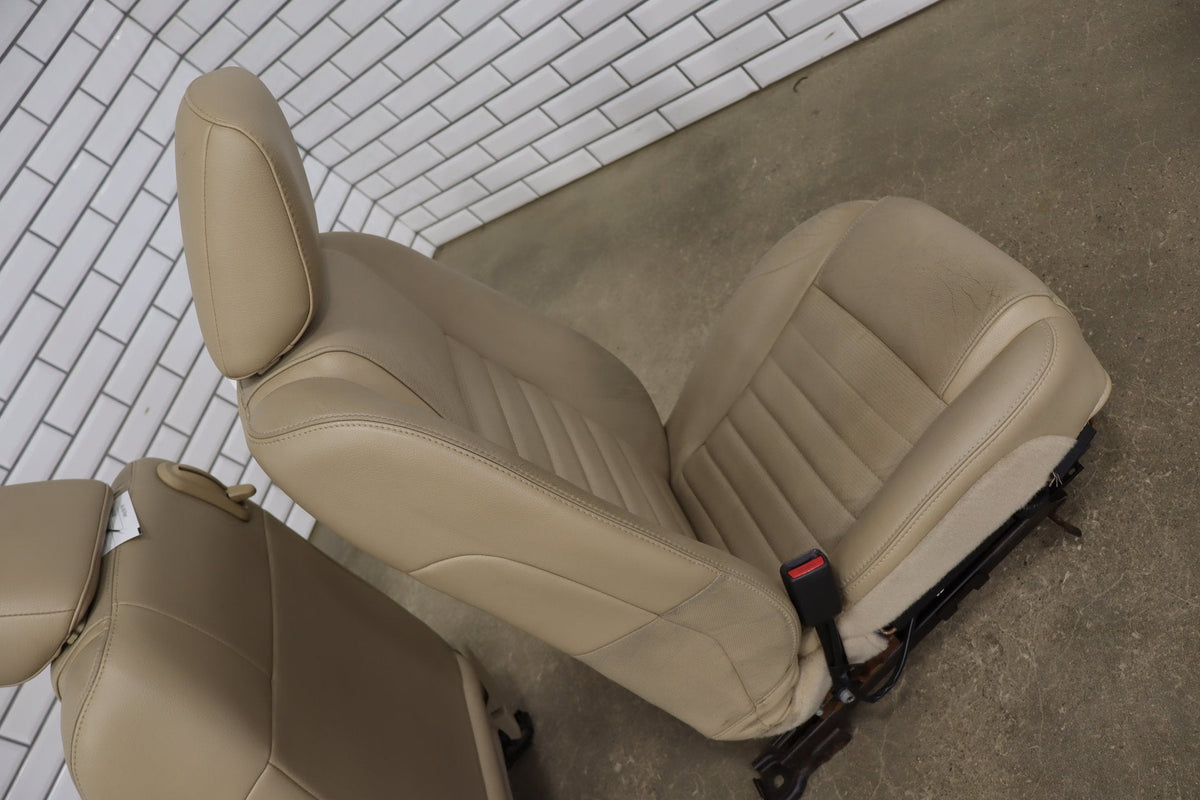 05-09 Ford Mustang GT S197 Convertible Leather Seat Set Power Driver (Camel KH)