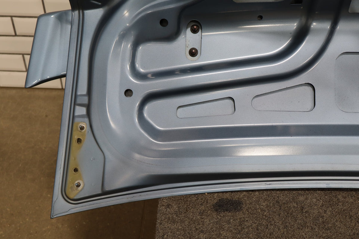 05-09 Ford Mustang GT S197 Decklid Trunk Lid With Spoiler (Windveil Blue P3)