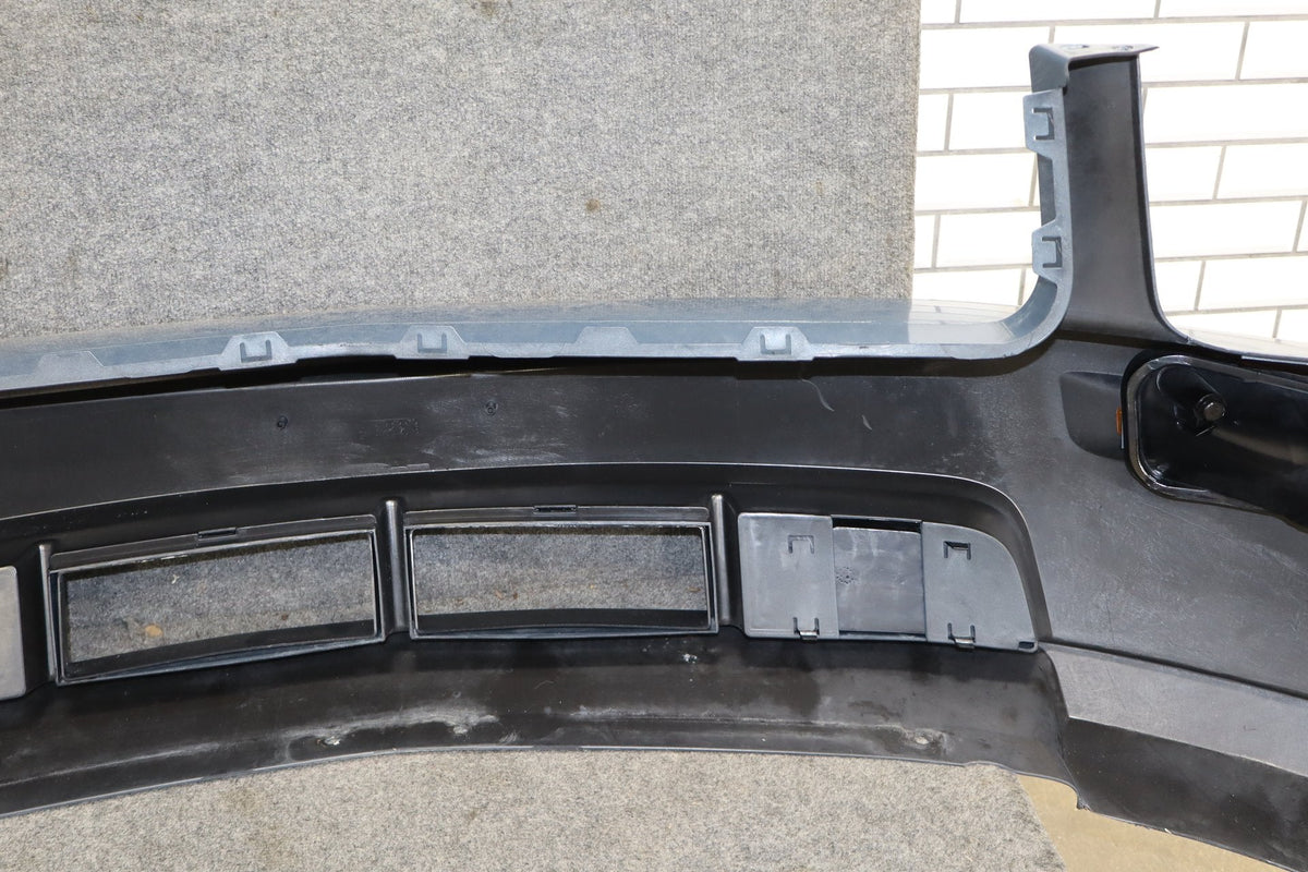 05-09 Ford Mustang GT S197 Front Bumper With Grille (Windveil Blue P3) (Dent)