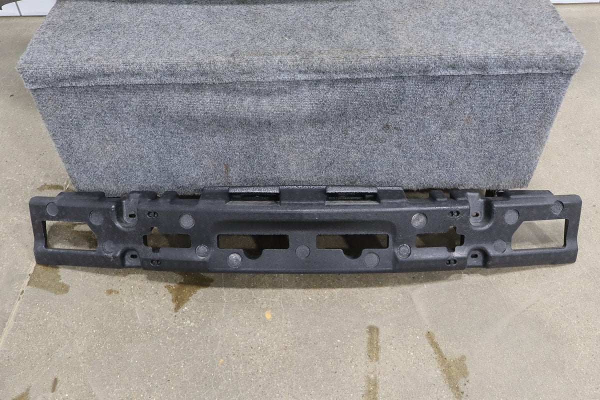 05-09 Ford Mustang GT S197 Front Bumper With Grille (Windveil Blue P3) (Dent)