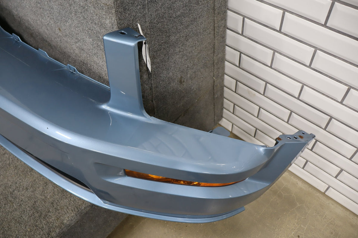 05-09 Ford Mustang GT S197 Front Bumper With Grille (Windveil Blue P3) (Dent)