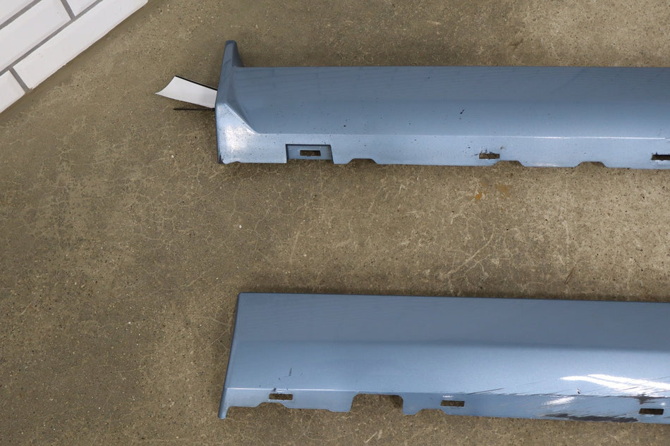 05-09 Ford Mustang GT S197 Left Right Rocker Molding Pair (Windveil Blue P3)