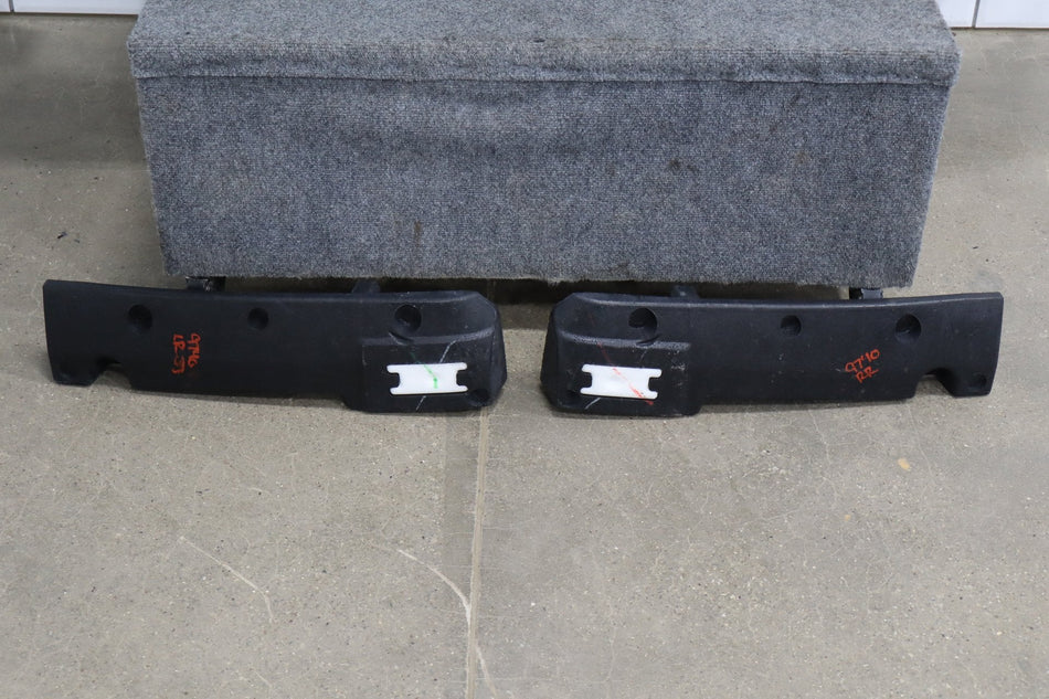 05-09 Ford Mustang GT S197 Rear Bumper With Markers (Windveil Blue P3) (Scrape)