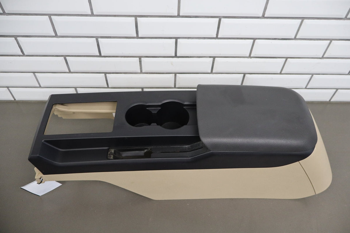 05-09 Ford Mustang S197 Center Floor Console With Lid Less Shifter (Camel KH)