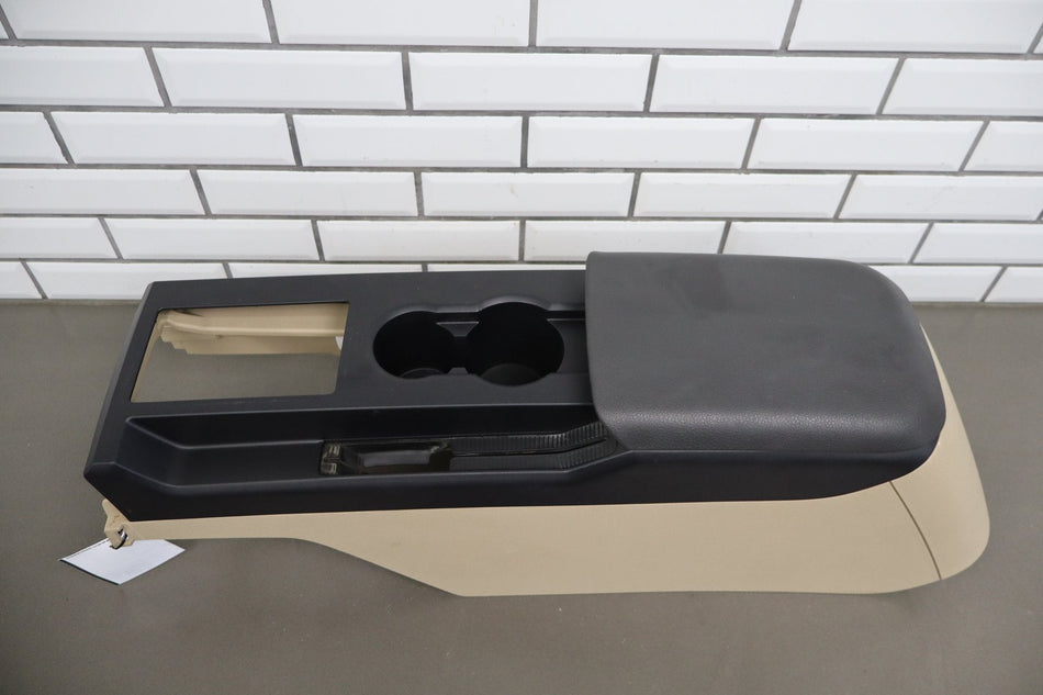 05-09 Ford Mustang S197 Center Floor Console With Lid Less Shifter (Camel KH)