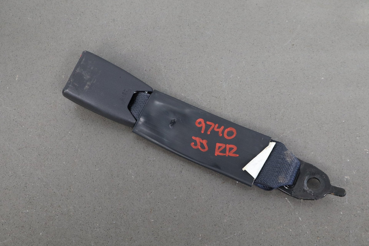 05-09 Ford Mustang S197 Convertible Rear Seat Belt Set With Buckles (Camel KH)