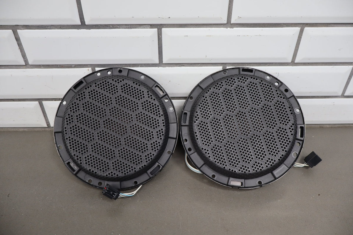 05-09 Ford Mustang S197 Convertible Shaker 500 Speaker Set With Grilles (Tested)