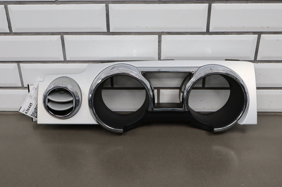 05-09 Ford Mustang S197 Dash And Console Trim Kit With Air Vents (Silver)