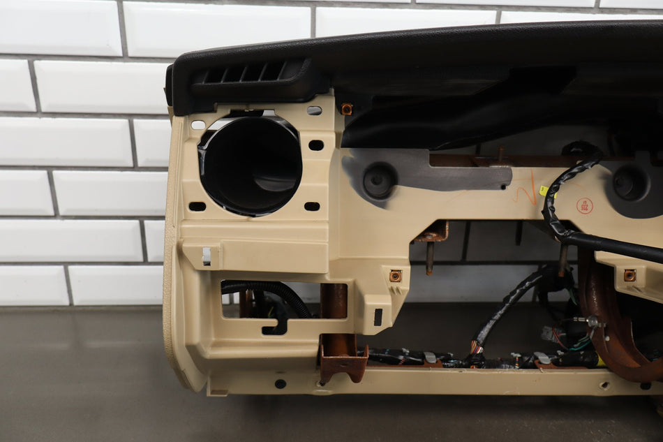 05-09 Ford Mustang S197 Dash Panel (Black And Tan Camel KH) (Bare)