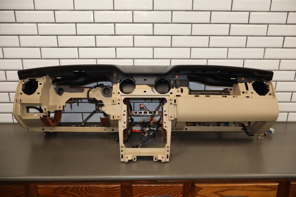 05-09 Ford Mustang S197 Dash Panel (Black And Tan Camel KH) (Bare)