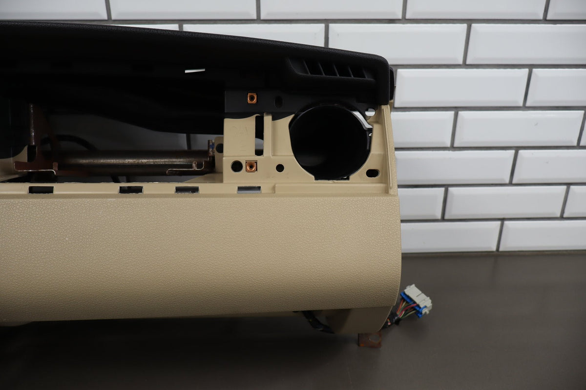 05-09 Ford Mustang S197 Dash Panel (Black And Tan Camel KH) (Bare)