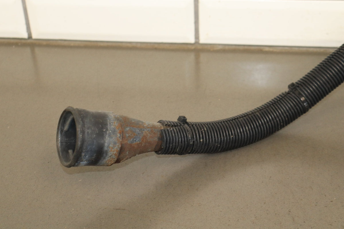 05-09 Ford Mustang S197 Fuel Filler Neck