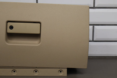 05-09 Ford Mustang S197 Glove Box Assembly (Camel KH)