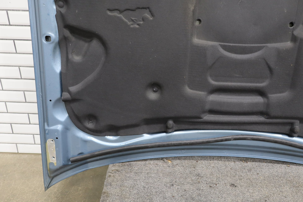 05-09 Ford Mustang S197 Hood (Windveil Blue P3) (Corrosion Bubbles On Nose)