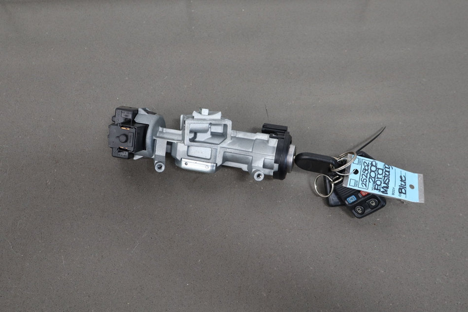 05-09 Ford Mustang S197 Ignition Switch With Key (Tested)