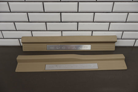 05-09 Ford Mustang S197 Left Right Door Sill Plates Aluminum (Minor Dents)