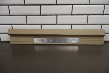 05-09 Ford Mustang S197 Left Right Door Sill Plates Aluminum (Minor Dents)