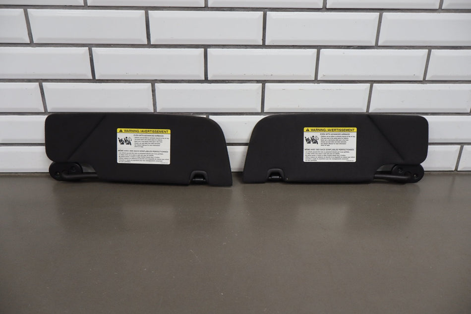 05-09 Ford Mustang S197 Left Right Sun Visor Pair With Mirrors (Camel KH)