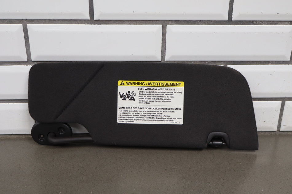 05-09 Ford Mustang S197 Left Right Sun Visor Pair With Mirrors (Camel KH)