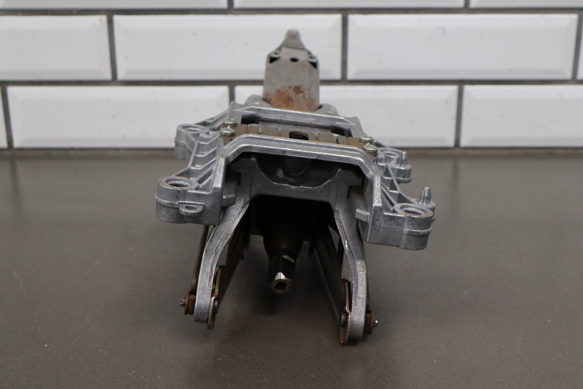 05-09 Ford Mustang S197 Tilt Steering Column For Automatic Transmission (Bare)