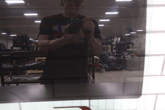 05 - 09 Hummer H2 SUT Pickup Heated Center Midgate Back Window Glass (Self Tint)