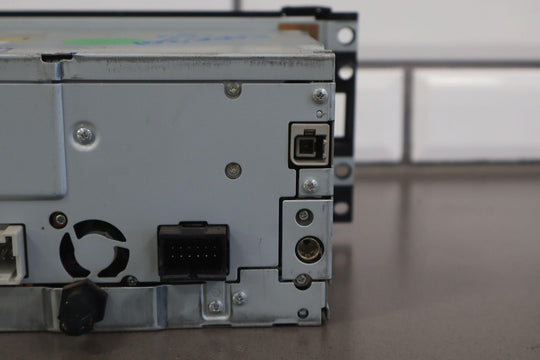 05 - 10 C6 Corvette AM - FM - CD - DVD - Navigation Receiver *Tested Good*