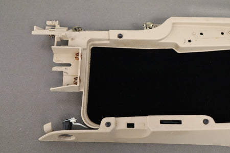 05-10 Chevrolet Corvette C6 Front Console Cashmere 31