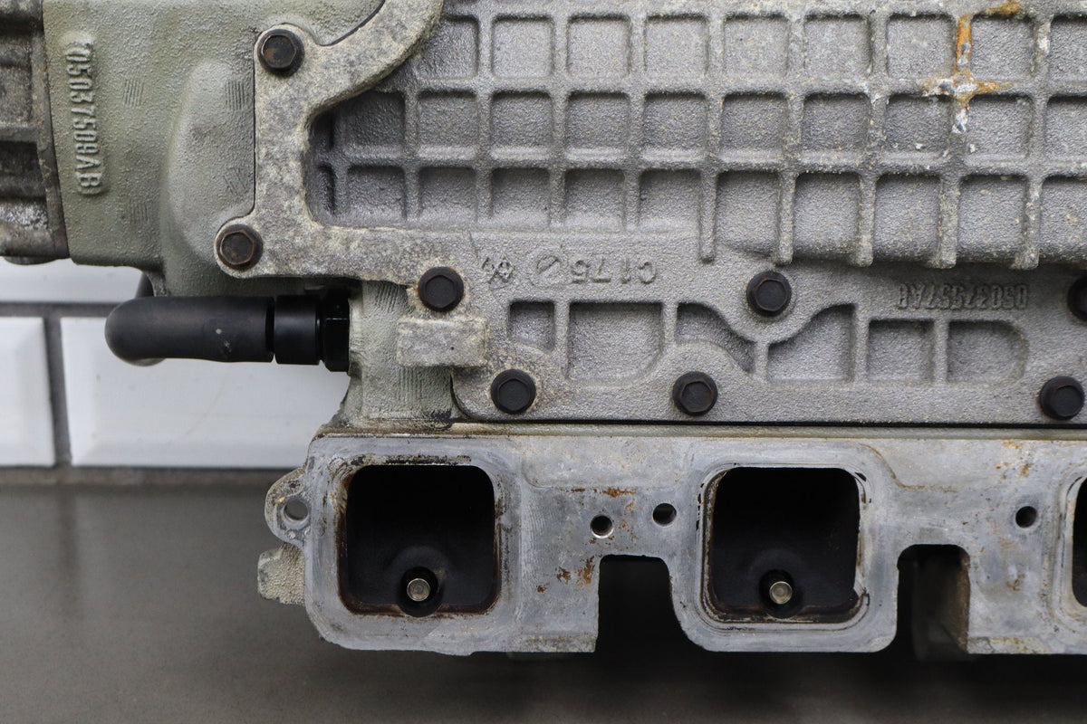 05-10 Dodge Charger SRT8 6.1 ESF Intake Manifold TB Rails Injectors