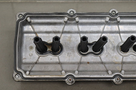 05-10 Dodge Charger SRT8 6.1 ESF Valve Cover Pair w/ Coils