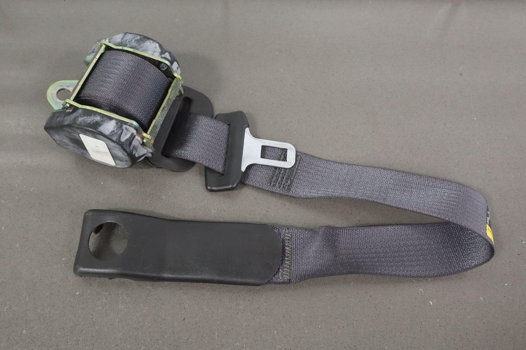 05 - 12 C6 Corvette Convertible Right Passenger Seat Belt Retractor