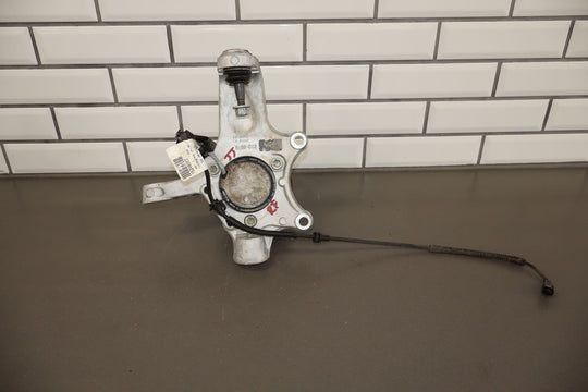 05 - 13 C6 Corvette 04 - 09 Cadillac XLR Right Passenger Front Spindle & Hub