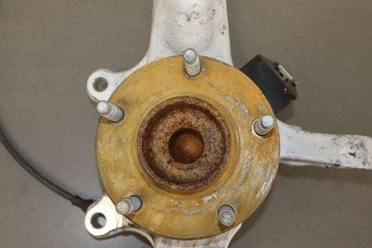 05 - 13 C6 Corvette 04 - 09 Cadillac XLR Right Passenger Front Spindle & Hub