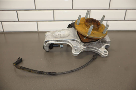 05 - 13 C6 Corvette 04 - 09 Cadillac XLR Right Passenger Front Spindle & Hub