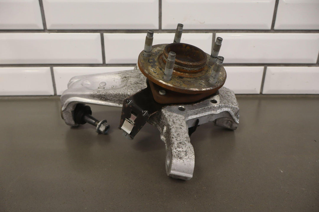 05 - 13 C6 Corvette 06 - 08 Cadillac XLR - V Left Driver Front Spindle W/Control Arms