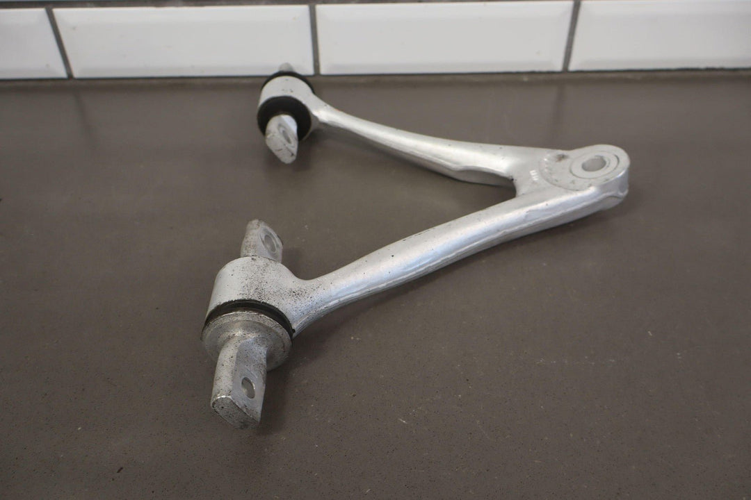 05 - 13 C6 Corvette 06 - 08 Cadillac XLR - V Left Driver Front Spindle W/Control Arms