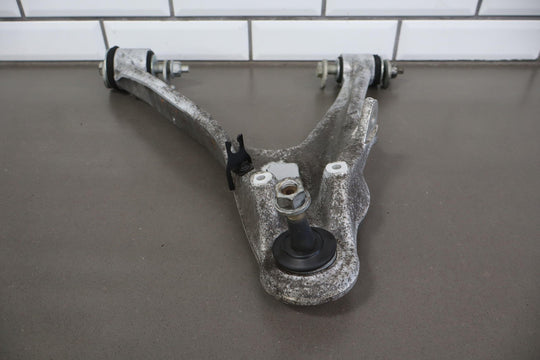 05 - 13 C6 Corvette 06 - 08 Cadillac XLR - V Right Pssngr Front Spindle W/Control Arms