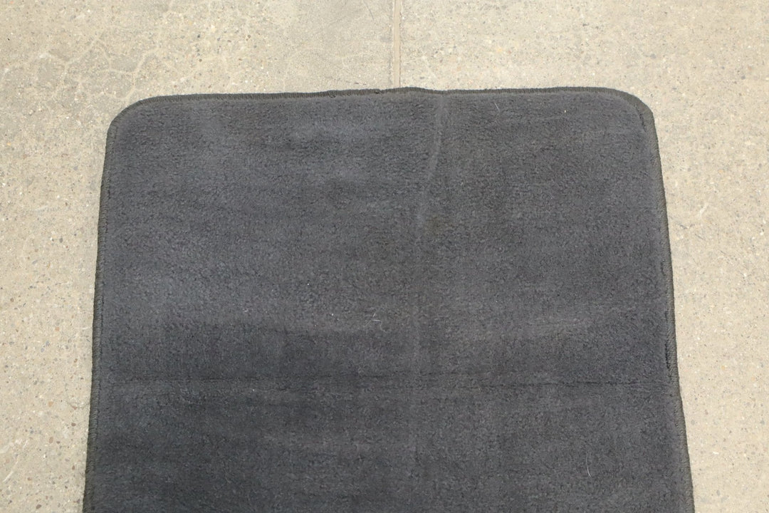 05 - 13 C6 Corvette Carpeted Floor Mats W/New Grommets