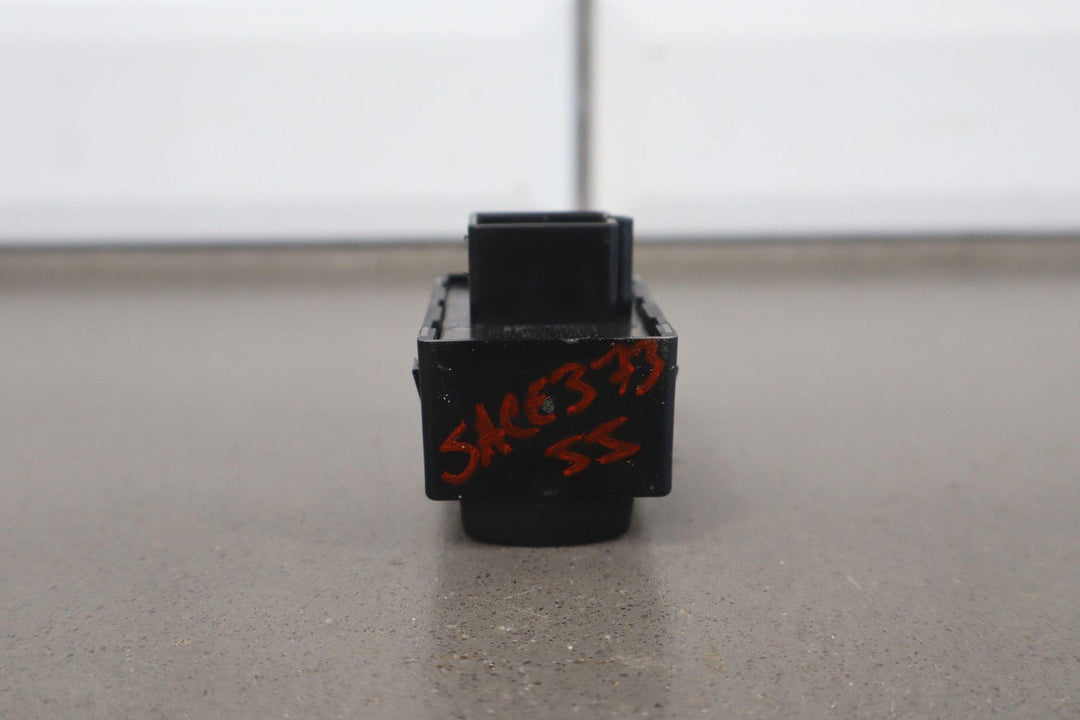 05 - 13 C6 Corvette Dash Mounted Ignition Switch Button