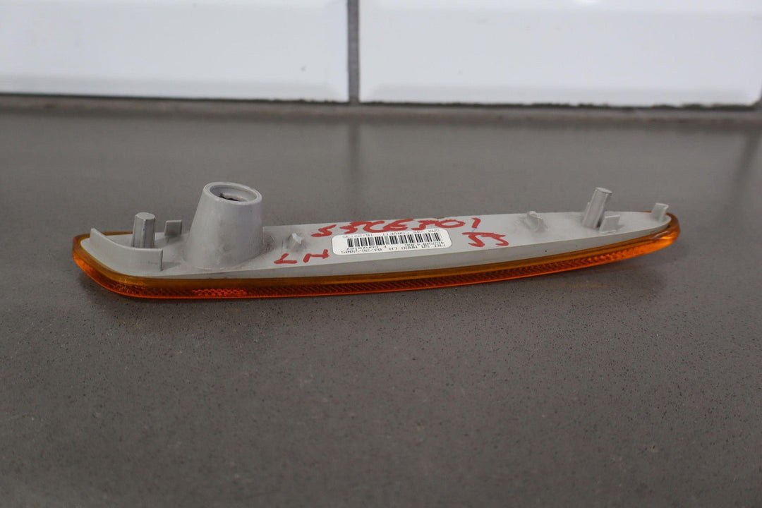 05 - 13 C6 Corvette Left Driver Front Cornering Amber Marker Light